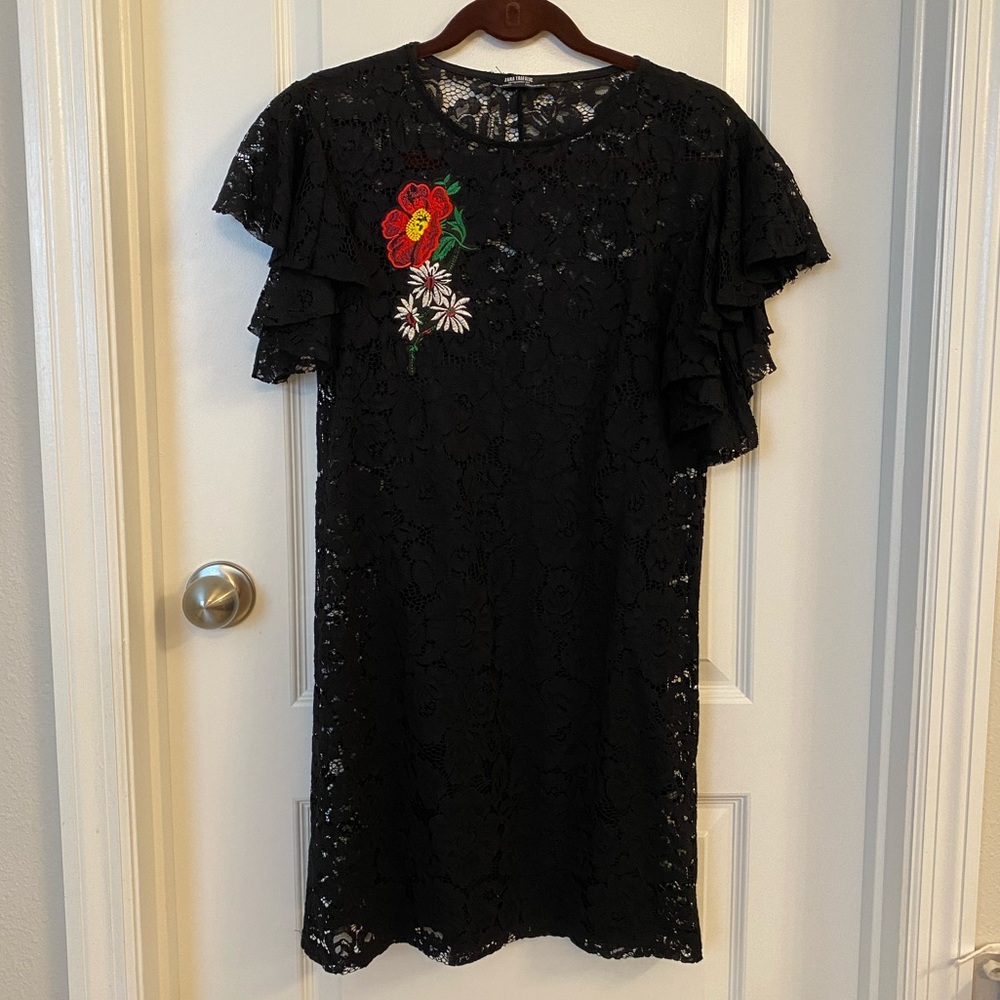 Zara lace dress